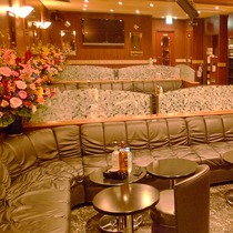 CLUB ALLURE