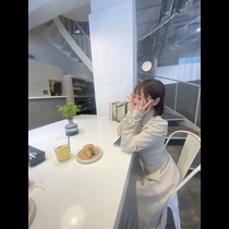 小花井 寧々|北九州市 小倉北区鍛冶町のキャバクラ|MONDOLUI(モンドルイ)