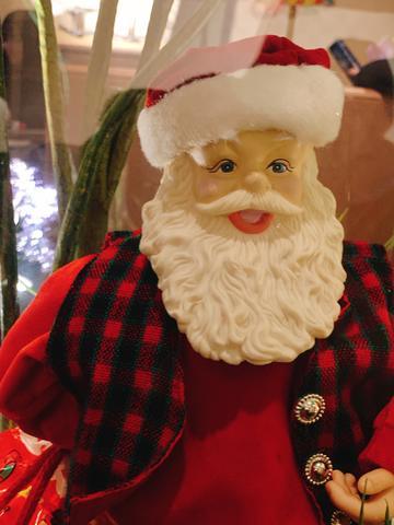 サンタさん 1221 みずきの日記 ブログ By Club Liebe リーベ 函館市本町 スナック