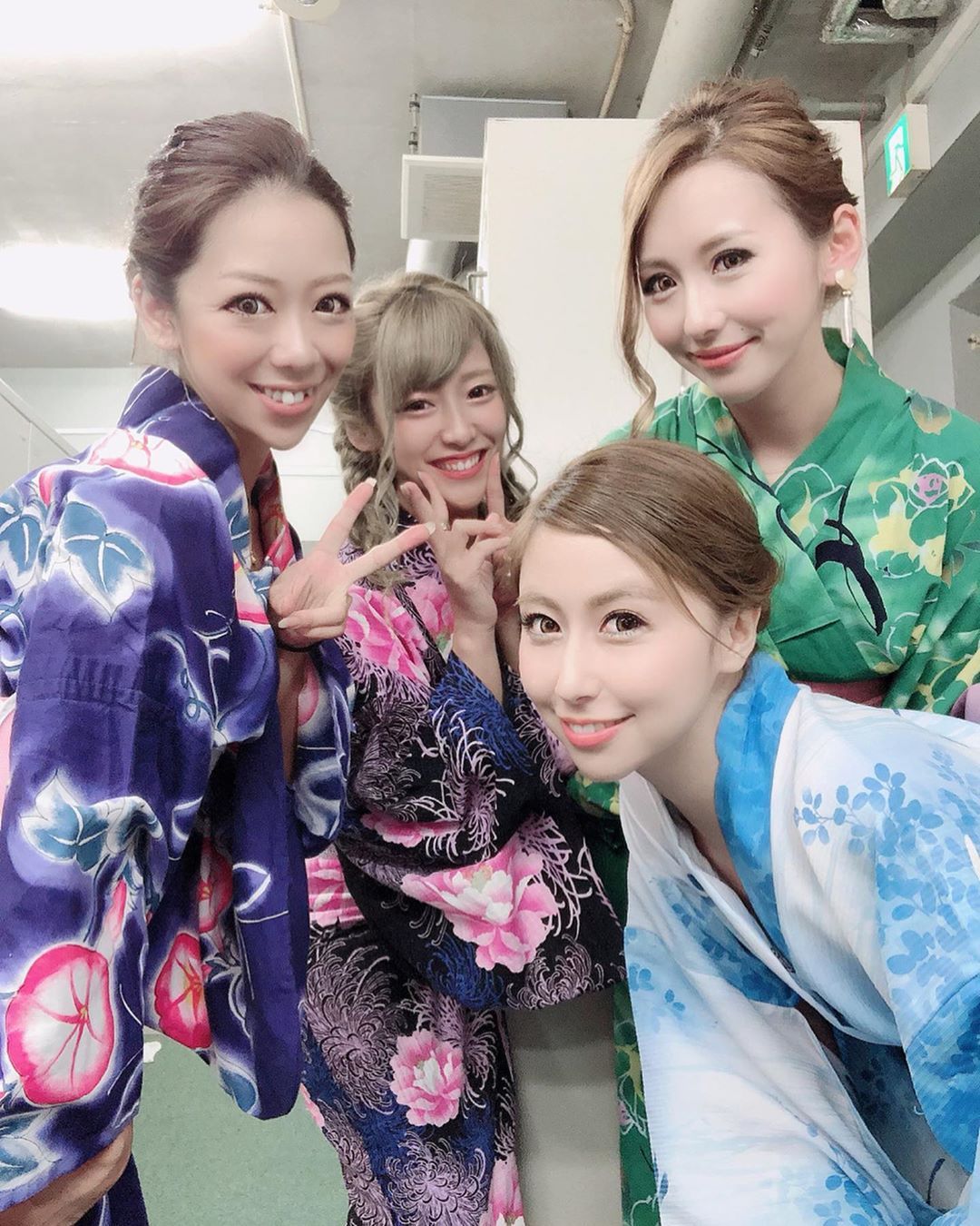 美麗 黒田 美麗の日記 ブログ By Noir Luxaxe ノワールリュクセ 新宿区歌舞伎町 キャバクラ